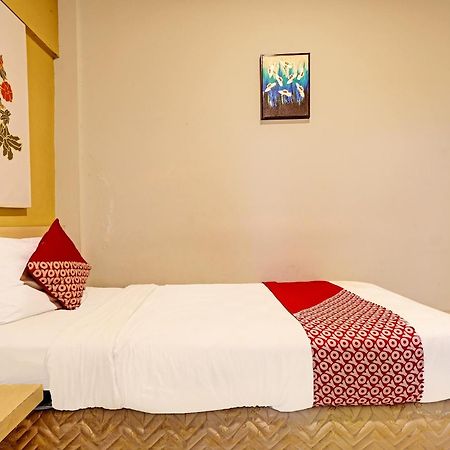 Sky Guesthouse Семаранг Экстерьер фото