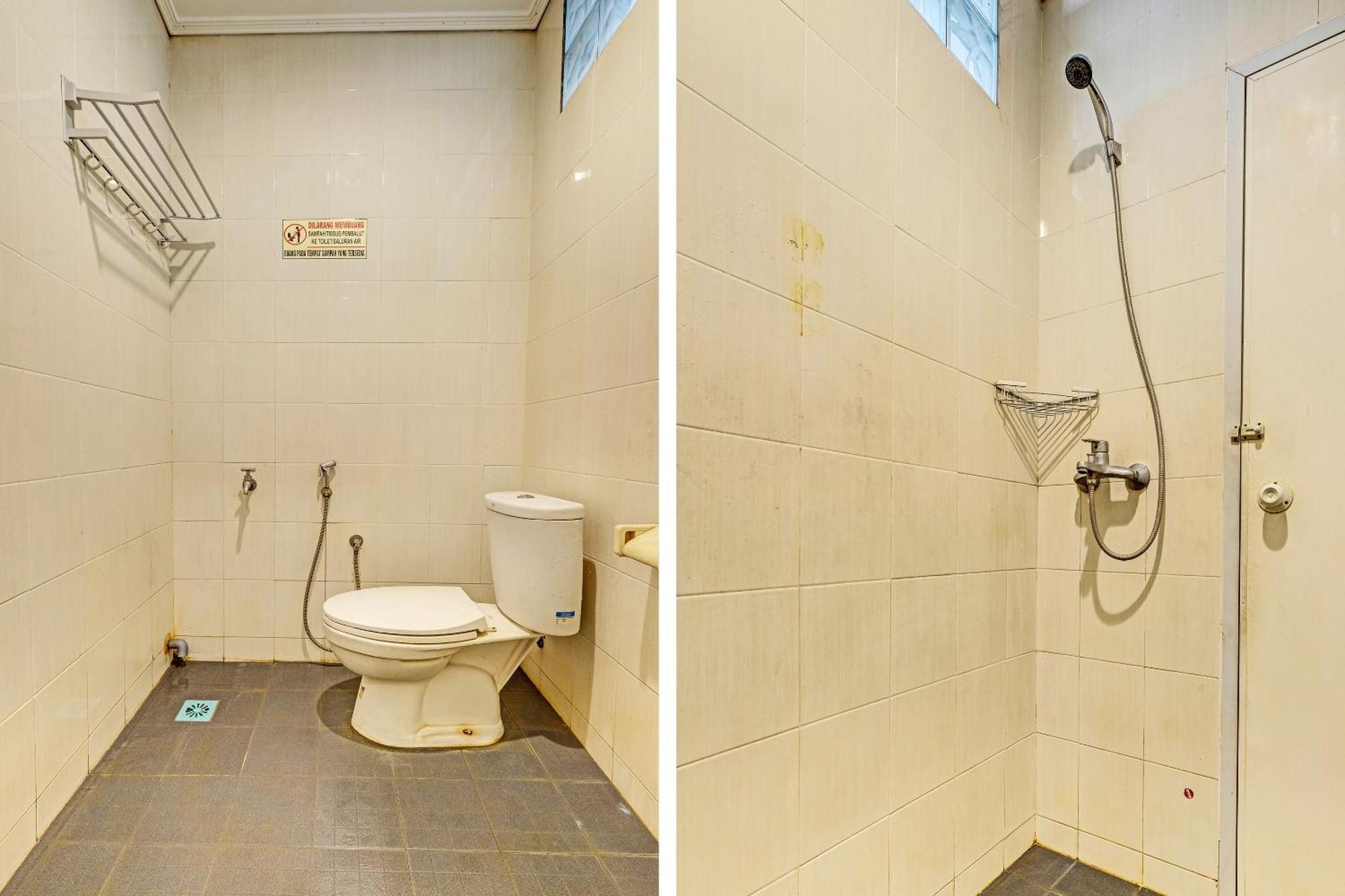 Sky Guesthouse Семаранг Экстерьер фото