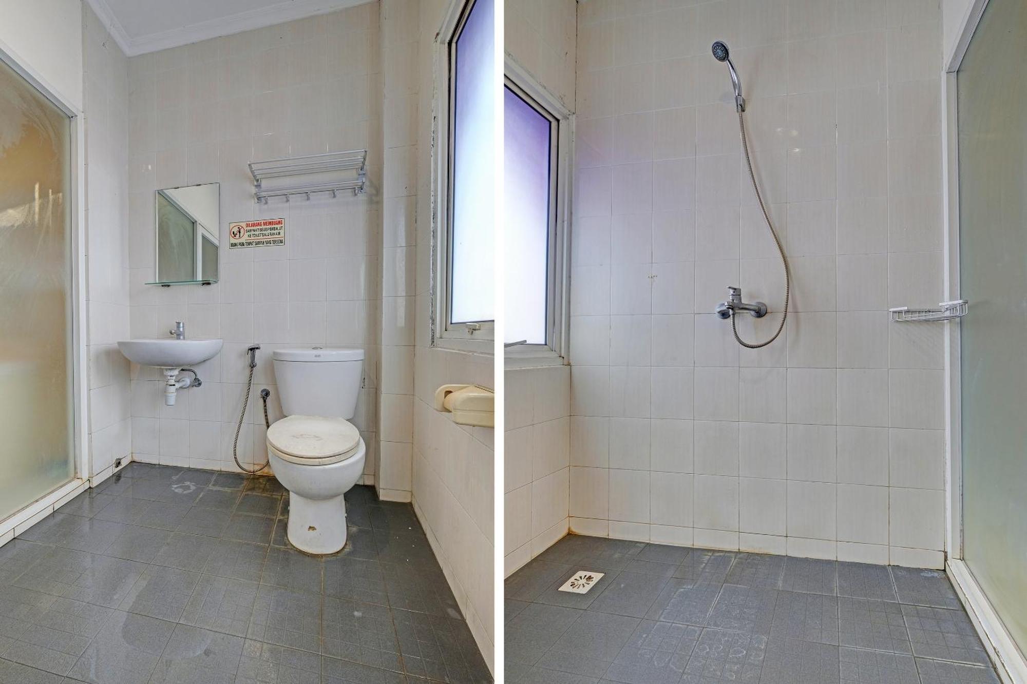 Sky Guesthouse Семаранг Экстерьер фото