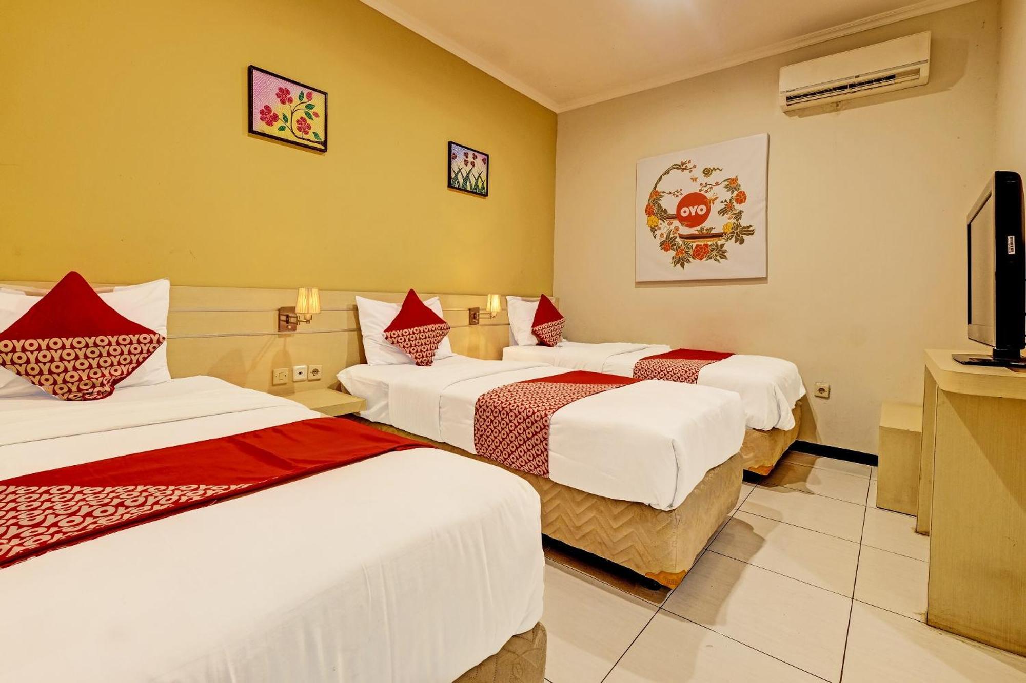 Sky Guesthouse Семаранг Экстерьер фото