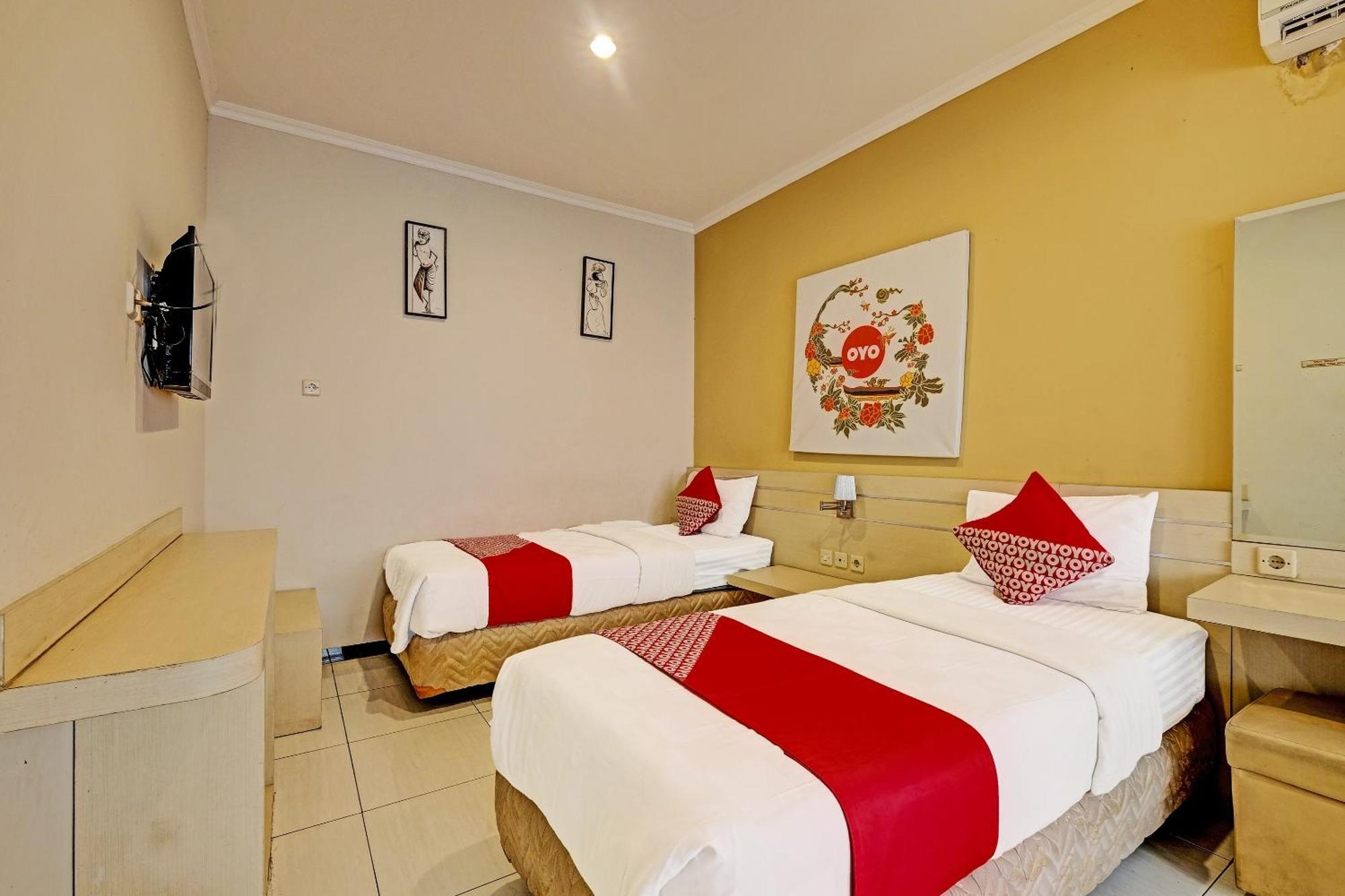 Sky Guesthouse Семаранг Экстерьер фото