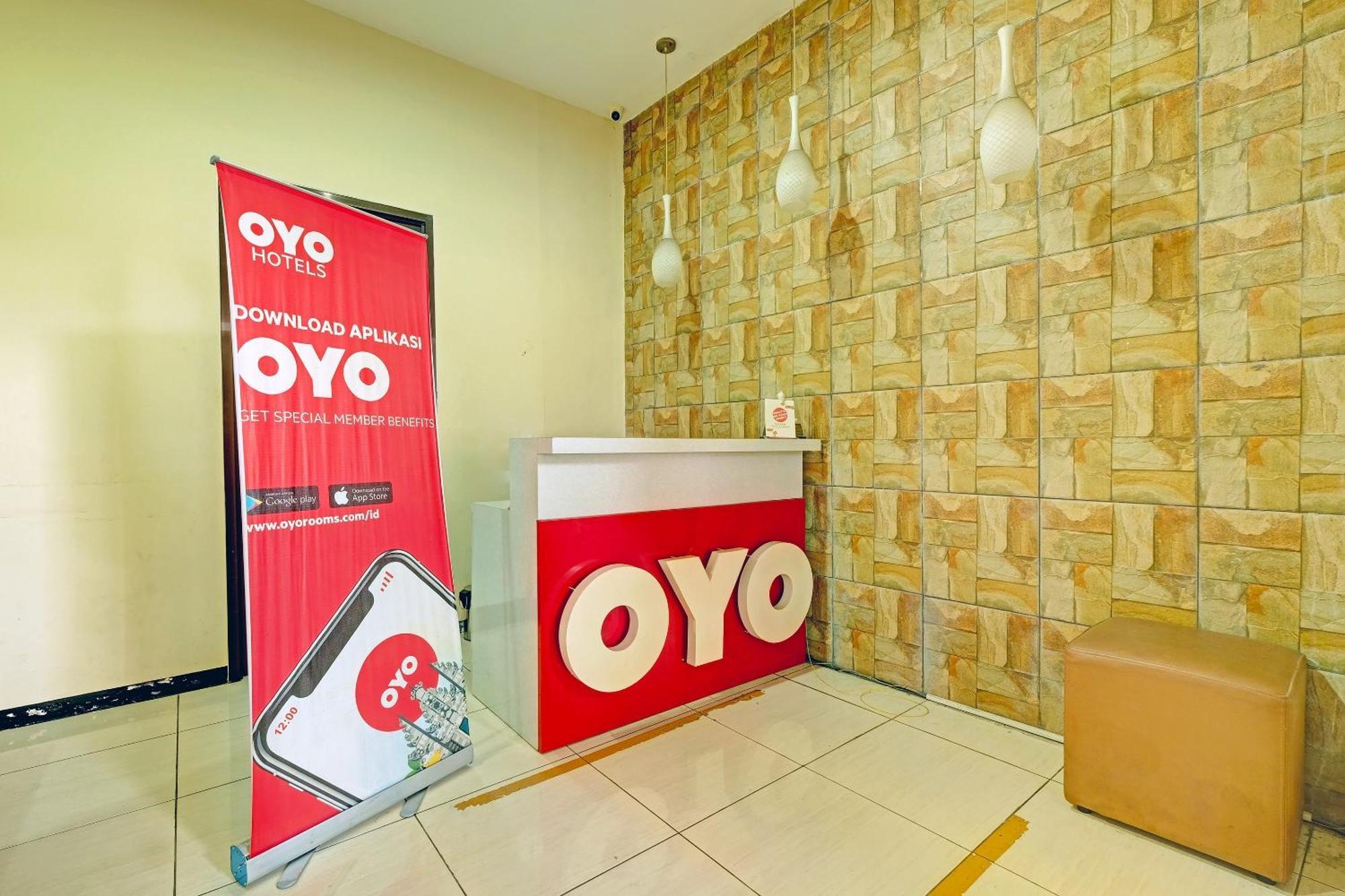 Sky Guesthouse Семаранг Экстерьер фото